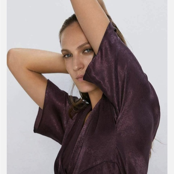 Zara Knotted Deep Plunged Plum Midi Woman’s XS - Picture 3 of 5